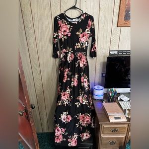 Long Black Floral Maxi Dress with Half Sleeves